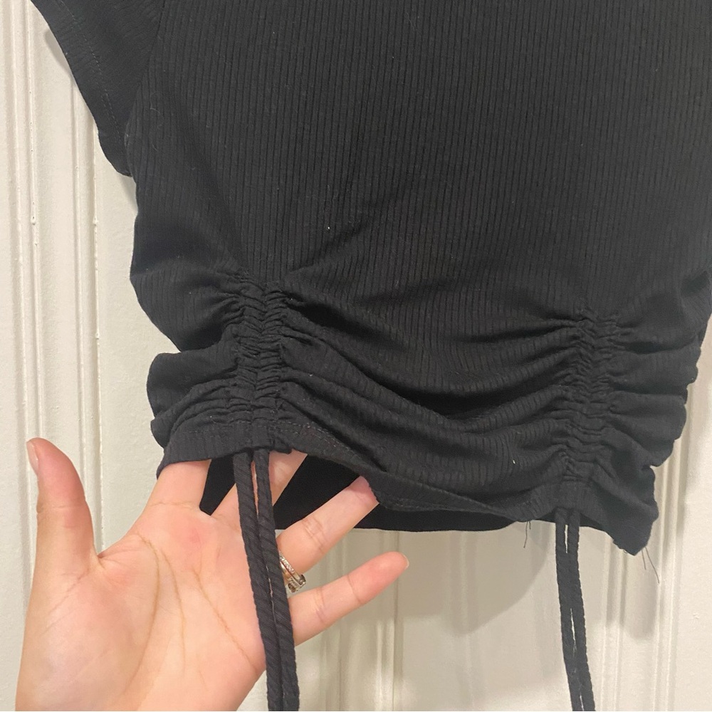 Black Ruched Crop Top - Picture 3 of 6